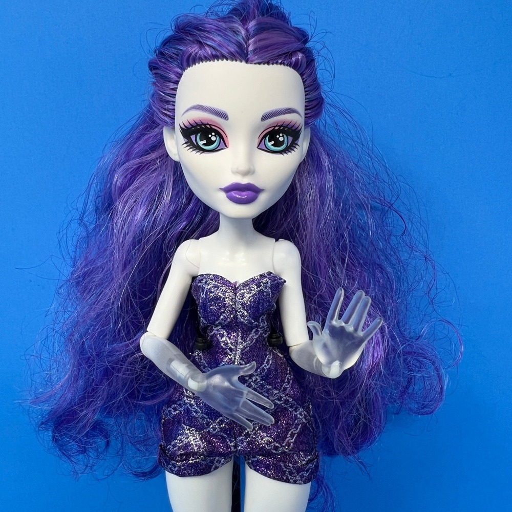 Mattel Monster High Spectra Vondergeist 11 inch Purple White Ghost Doll Toy